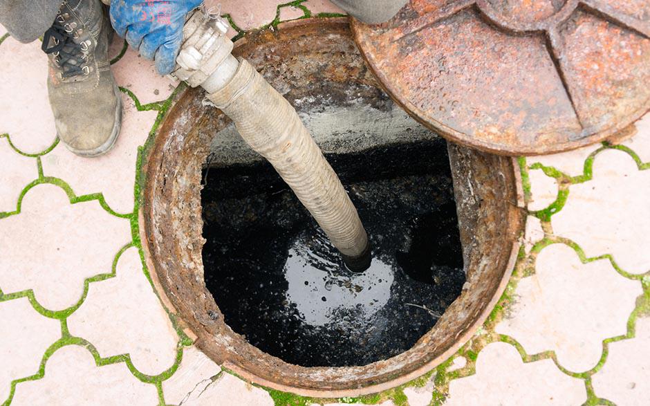 déboucher une canalisation d'eaux usées Fresnes
